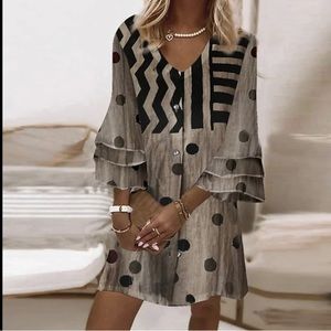 Polka dot mini dress. New with tags. Small Elastene-polyester